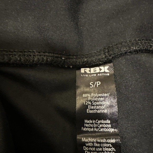 RBX Activewear Capri Tights Women’s Size S/P Black Stash Pocket w/Zipper Gym PGC - Picture 3 of 9